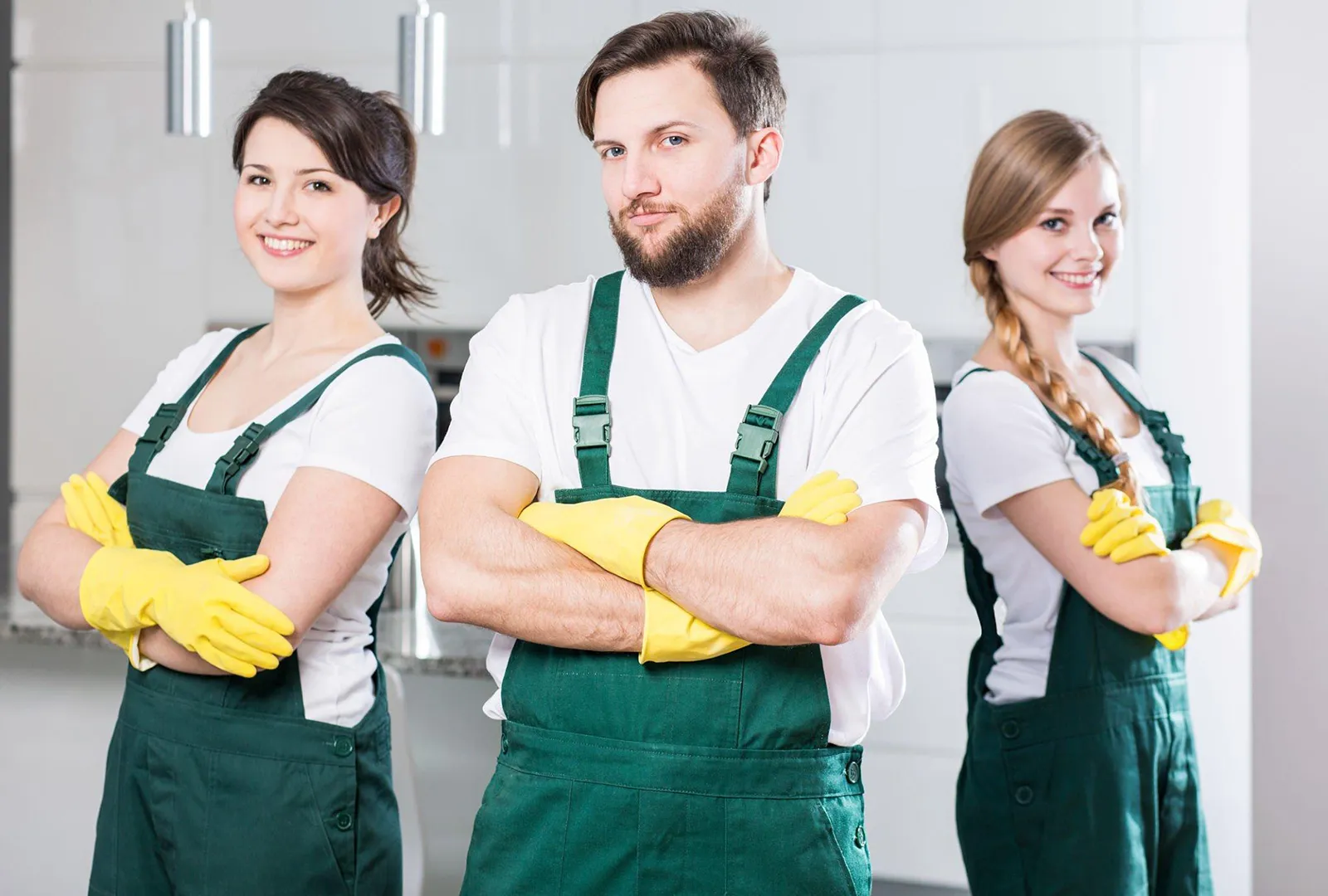 Auto dealership cleaning checklist for Hendersonville car lots